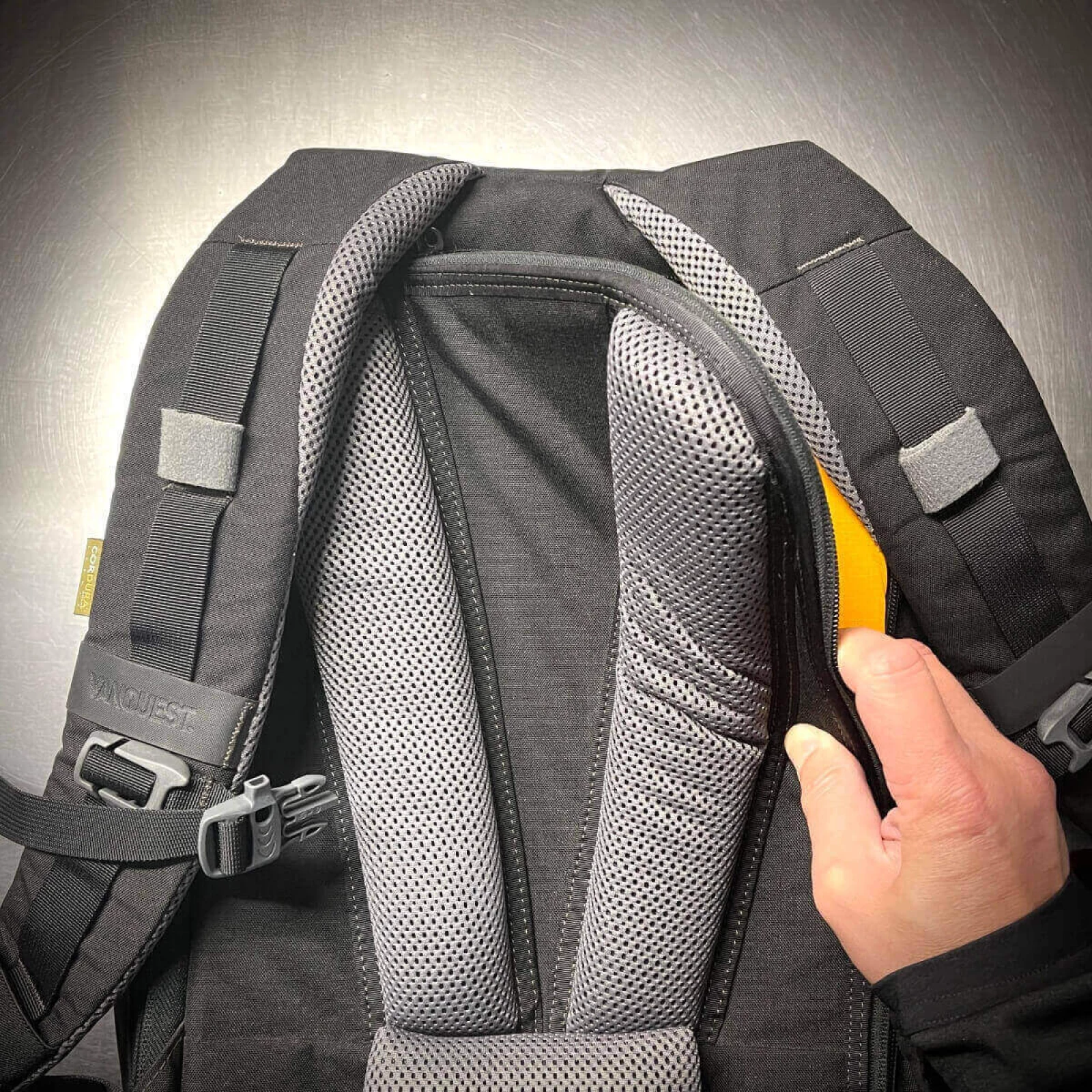 Everyday-size backpack suspension for comfort